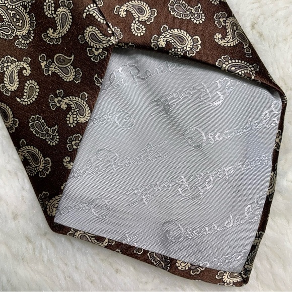 Vintage Oscar De La Renta Paisley Silk Tie - Etsy Vintage Oscar de la Renta Men\'s Hand Sewn Silk Paisley Brown Tie